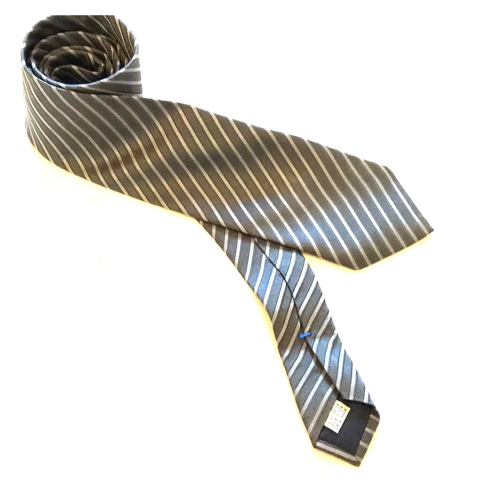Italian 100% silk tie